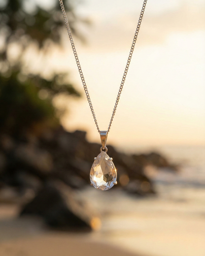 Collar Largo con Cuarzo Blanco Facetado en Plata .925 - Joyería Artesanal