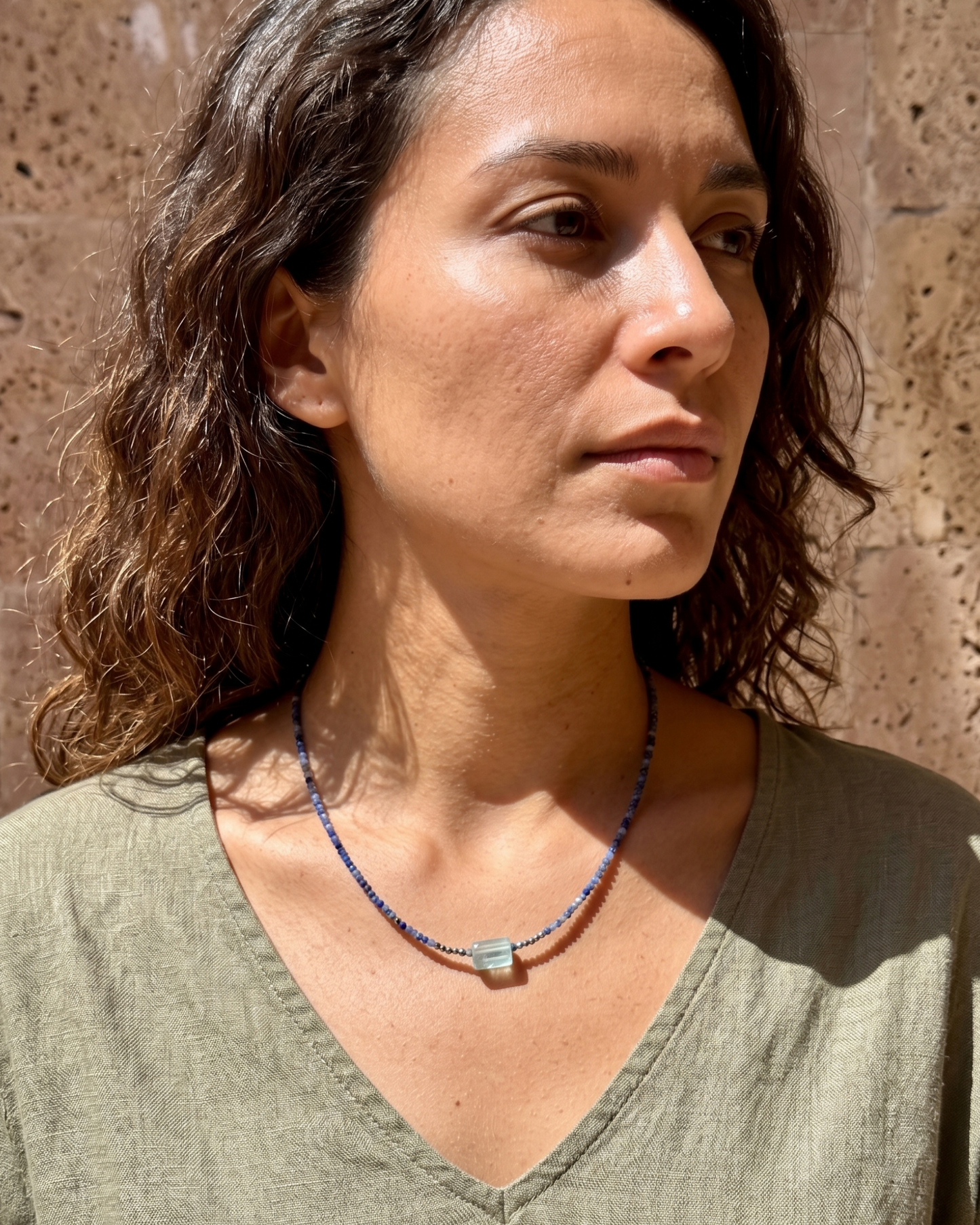 Choker de Sodalita, Hematita Mini y Aguamarina