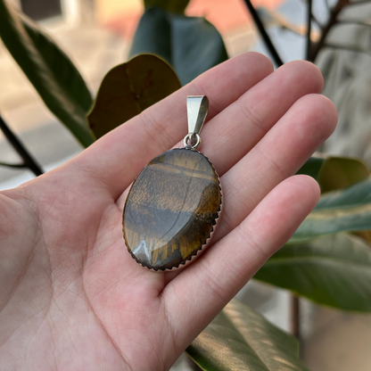Dije Ojo de Tigre Natural - Protección y Confianza