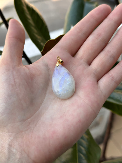 Dije Piedra Luna Natural - Intuición y Equilibrio Emocional
