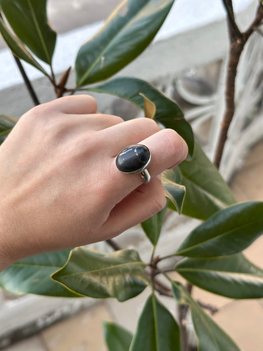 Anillo ajustable de shungita con pirita