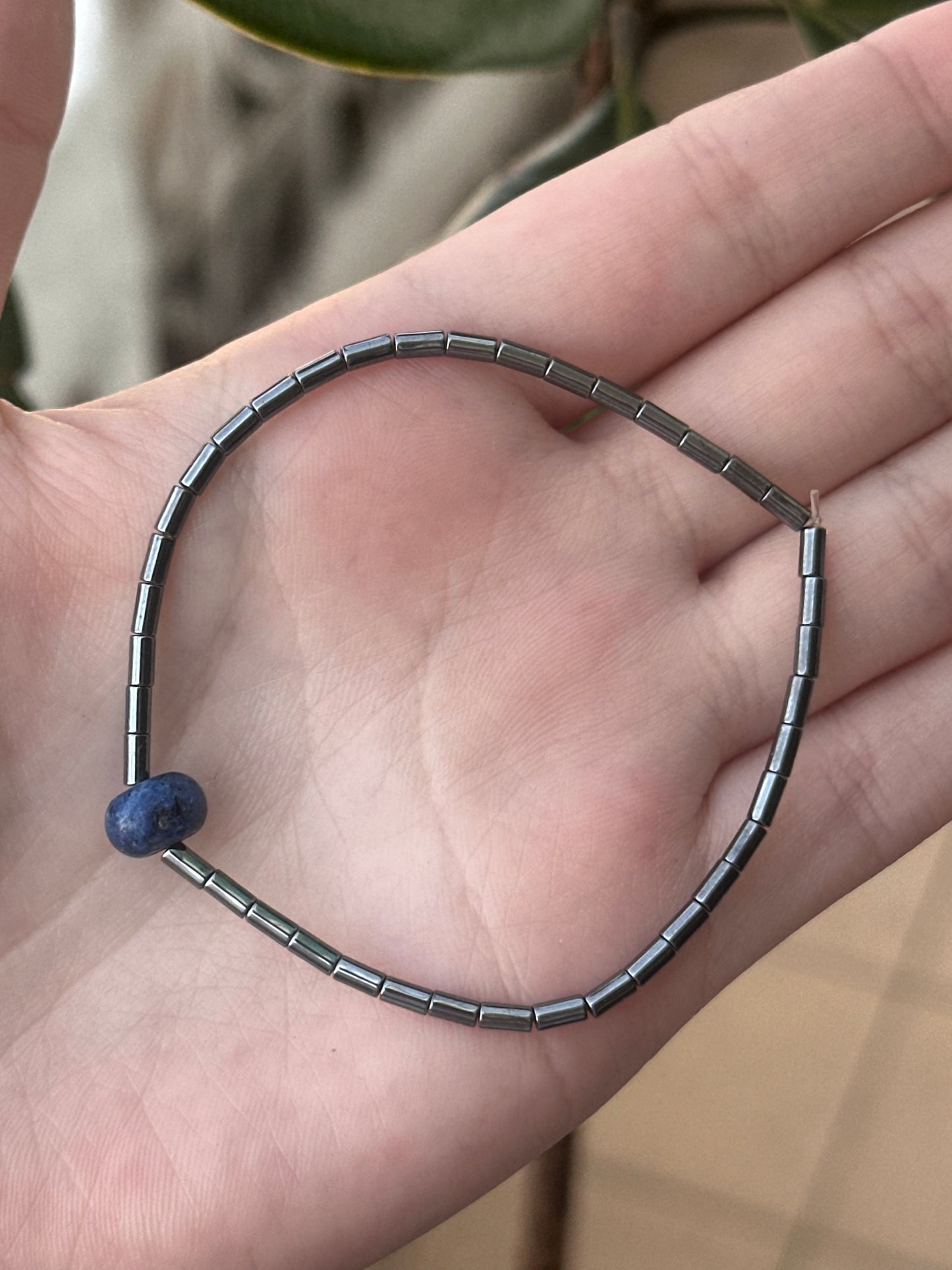 Pulsera Hematita con Cuarzos Naturales