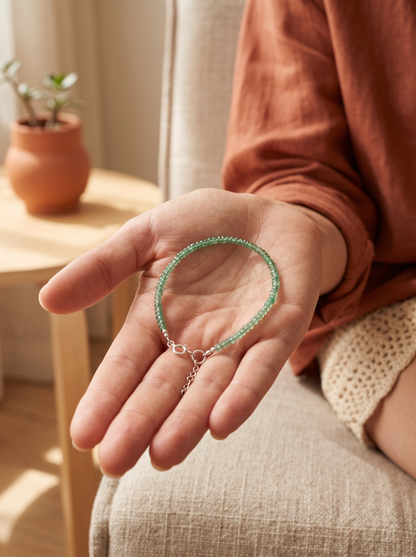 Pulsera Verde con Broche